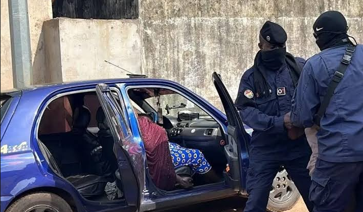 Guinée : mystère autour de deux personnes retrouvées mortes dans un véhicule