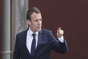 emmanuel-macron-73