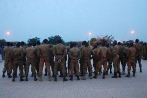 militaires-camp-naaba-koom-30-septembre-20151