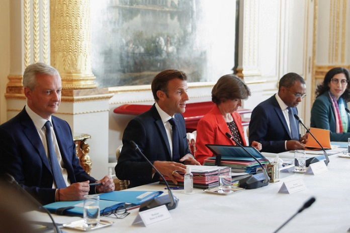 1533517-emmanuel-macron-le-24-aout-2022
