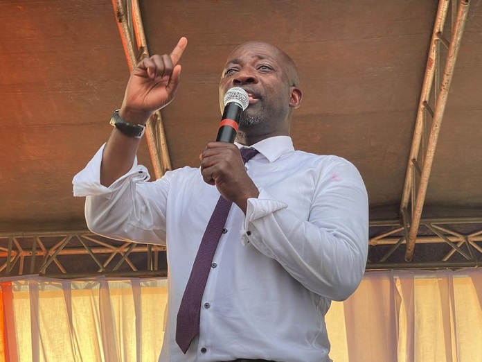 cote-divoire-en-meeting-a-yopougon-charles-ble-goude-annonce-des-revelation_6dr66k9ym5r