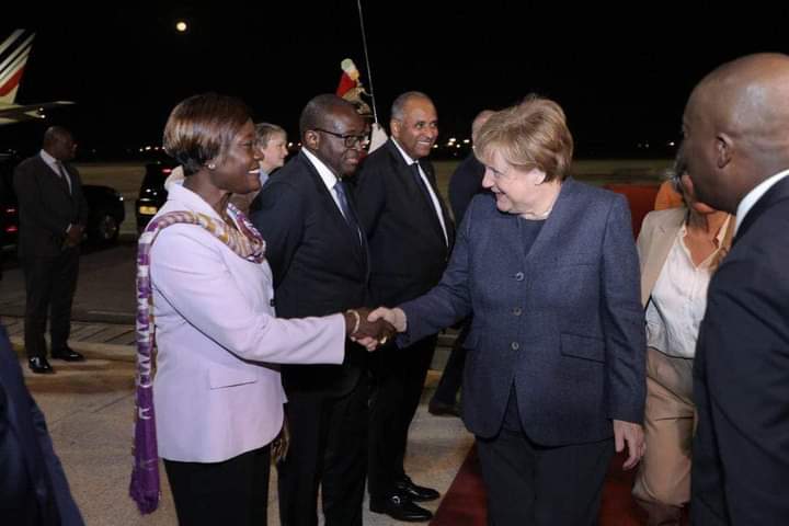 Angela Merkel est arrivée en Côte d’Ivoire pour recevoir le Prix Félix Houphouët-Boigny pour la recherche de la paix