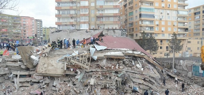 seisme-en-turquie-1024x480
