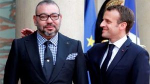 Macron--696x392