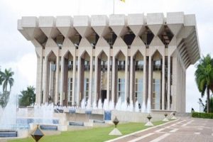 palais-de-lunite-etoudi-1140x480