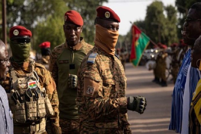 Burkina-Faso-Nouvelle-suspension-dun-media