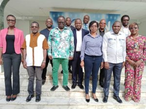 La-photo-de-la-rencontre-avec-la-Commission-Media-TV-du-Comite-dorganisation-de-la-Coupe-dAfrique-des-Nations-COCAN
