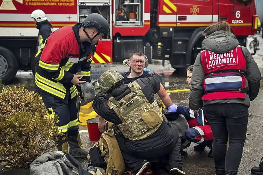 Au moins 20 morts dans une attaque russe à Odessa