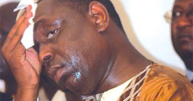 Sénégal: un mandat d’arrêt international demandé contre Macky Sall