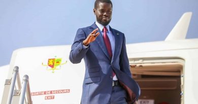 Sénégal: Bassirou Diomaye Faye en visite d’amitié en Gambie