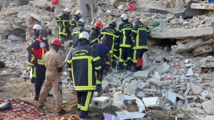 effondrement-immeuble-cote-divoire-696x392