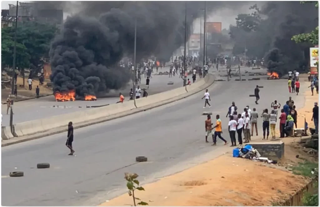 Cote-dIvoire-affrontement-entre-deux-bandes-armees-a-Abobo