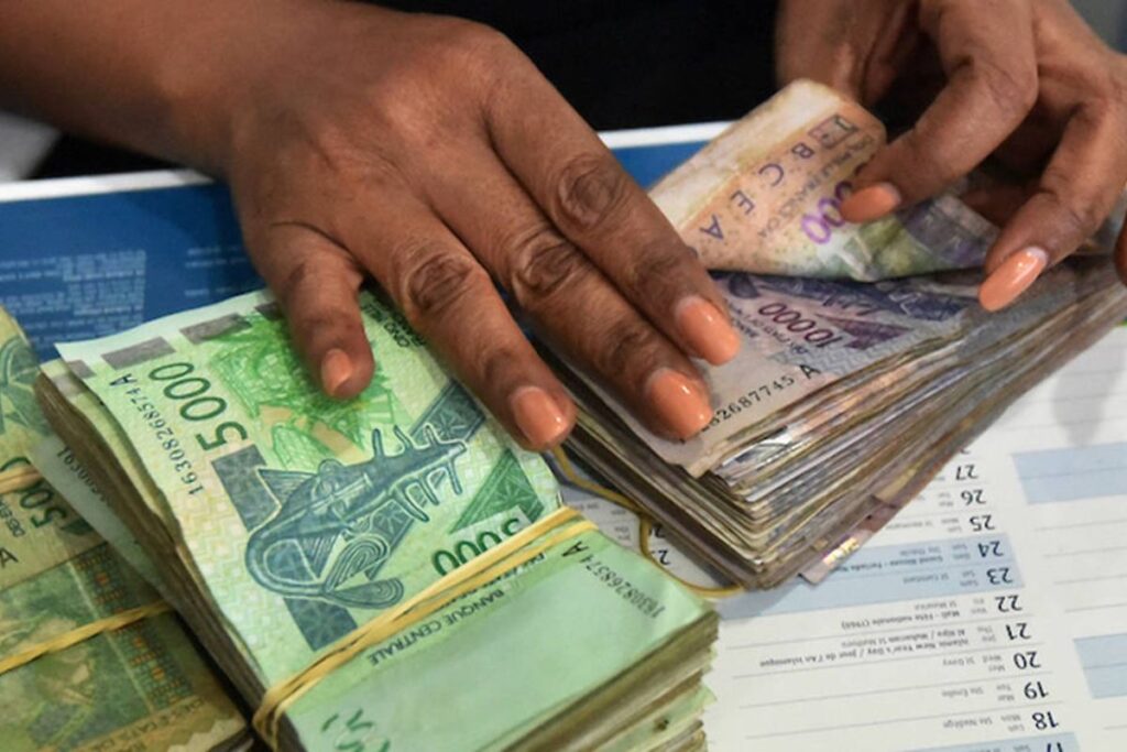 La gendarmerie démantèle un réseau de production de faux billets de banque