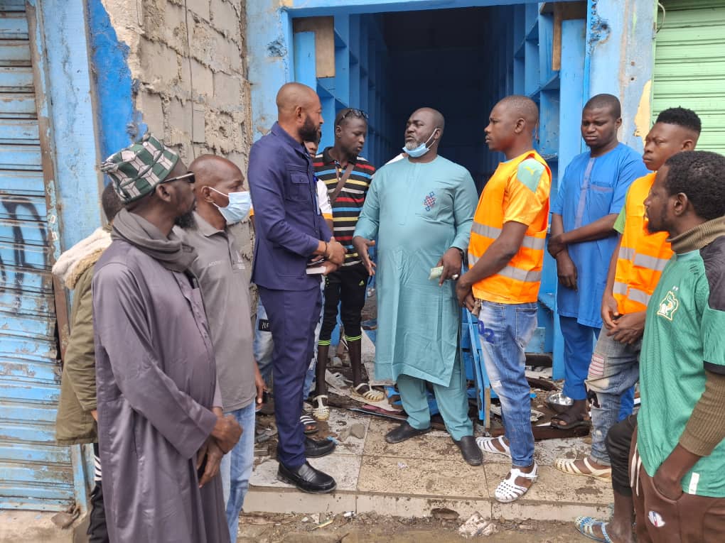 Incendie au marché black : l’ONG Cœur d’Homme au chevet des sinistrés d’Adjamé
