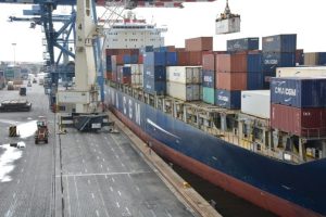 Côte d’Ivoire : le port autonome d’Abidjan suspend l’augmentation des taxes sur les véhicules