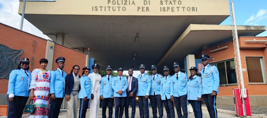 Lutte contre l’immigration illégale : quinze policiers ivoiriens formés en Italie