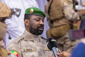 Mali: Assimi Goïta inaugure une mine de lithium dans le sud du pays