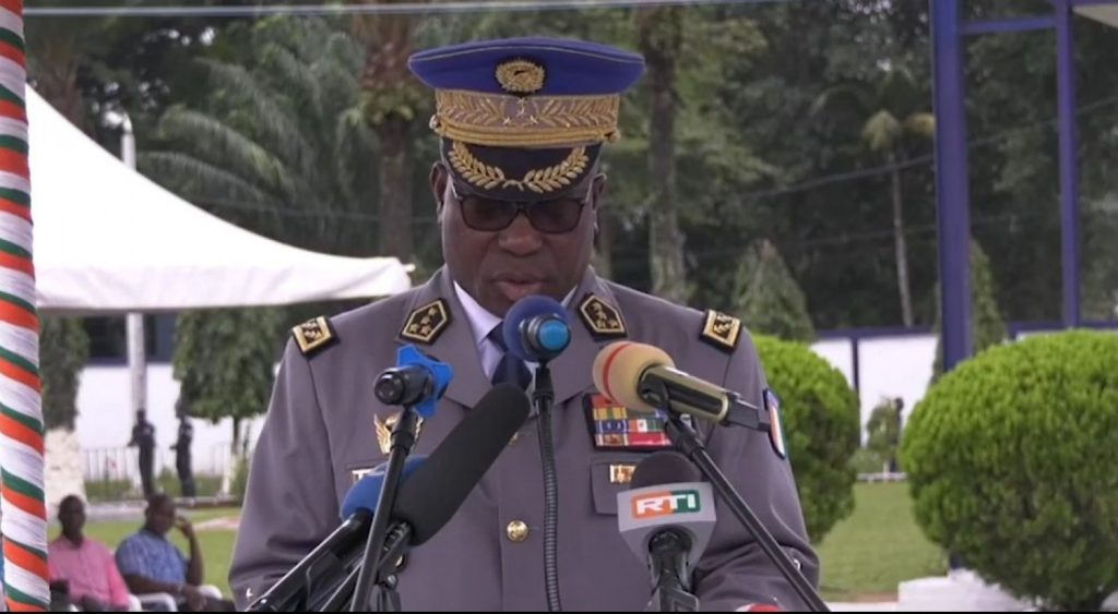 Côte d’Ivoire : le Général Apalo Touré maintenu dans ses fonctions à la Gendarmerie nationale