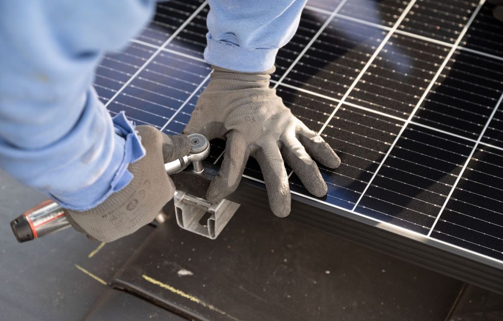 Énergie renouvelable : la Côte d’Ivoire renforce la formation professionnelle