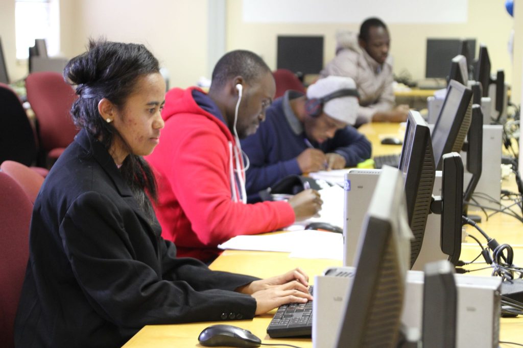 Tchad : 2000 jeunes formés aux bases de l’Intelligence Artificielle